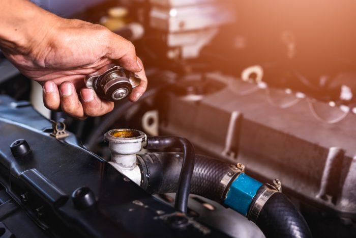 Understanding Fluid Levels: Coolant,Brake Fluid,and Transmission Maintenance