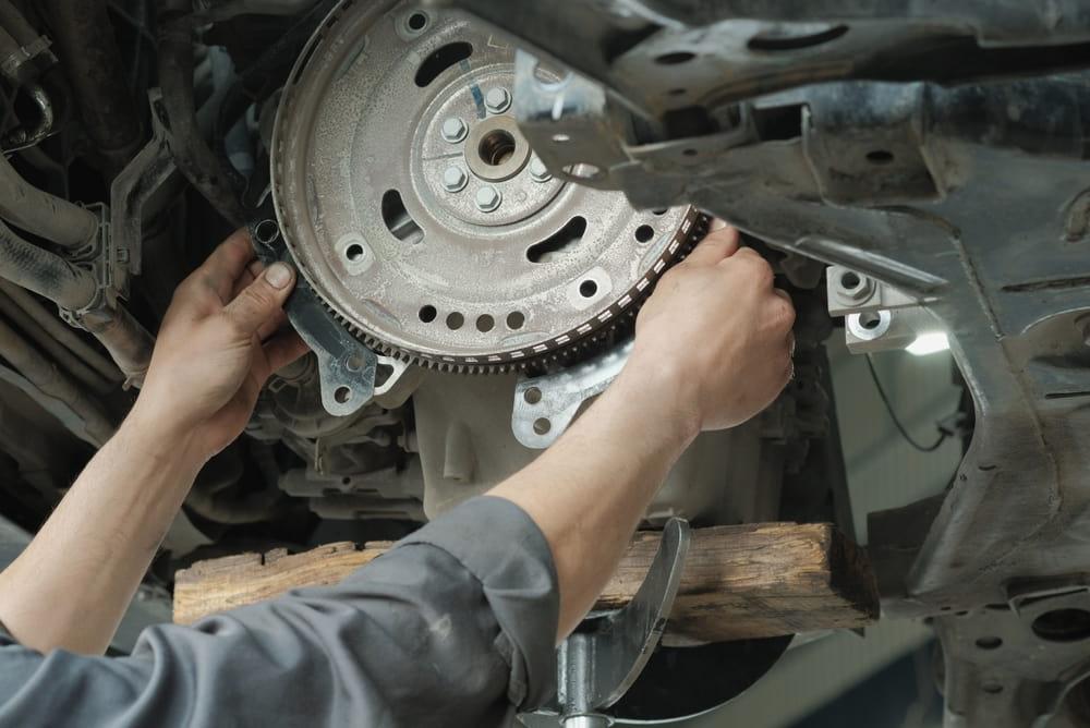 transmission Troubles: ⁣Identifying Symptoms and⁤ Remedies