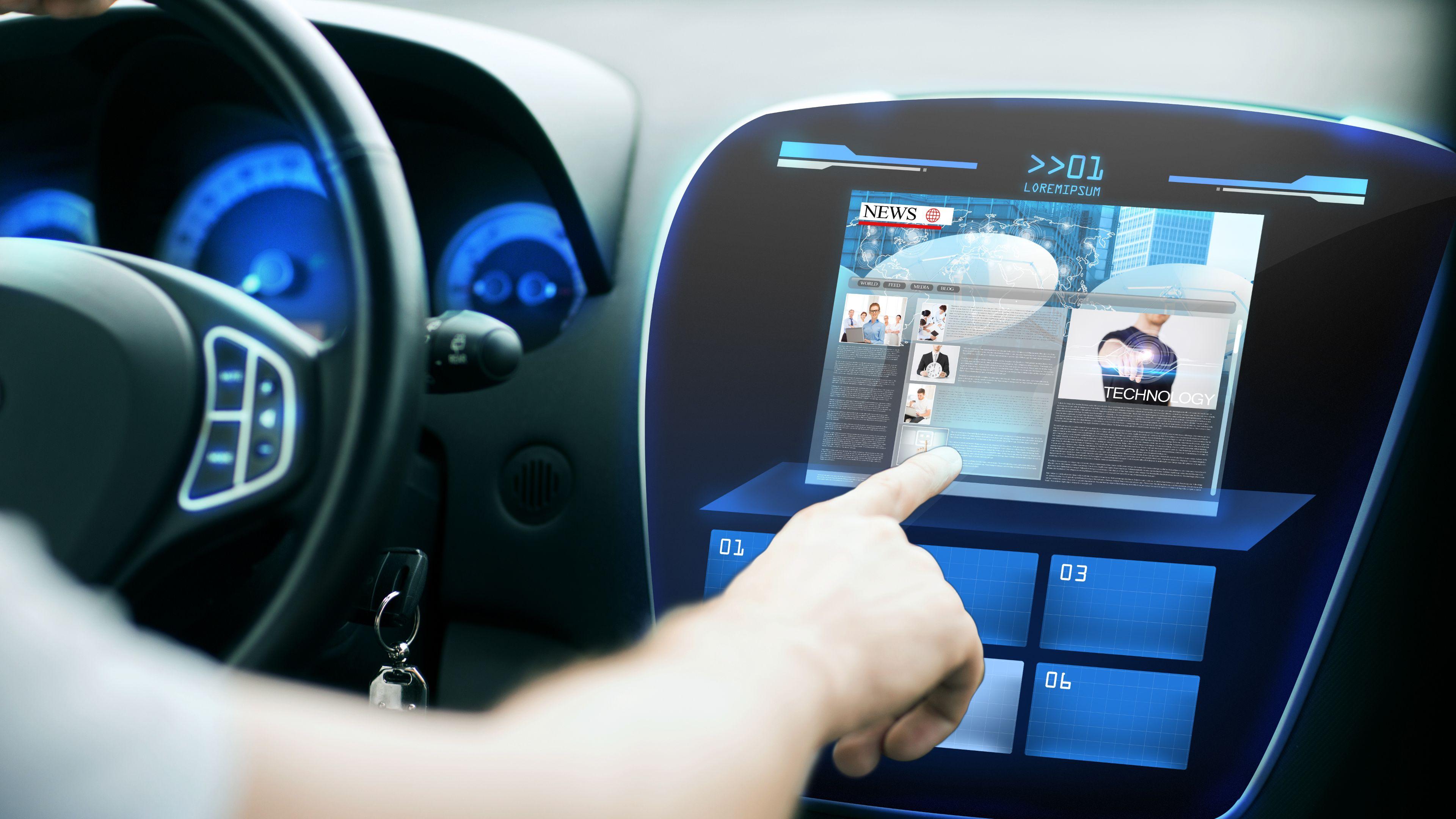 Innovative Technology Features for a Connected​ Driving Experience